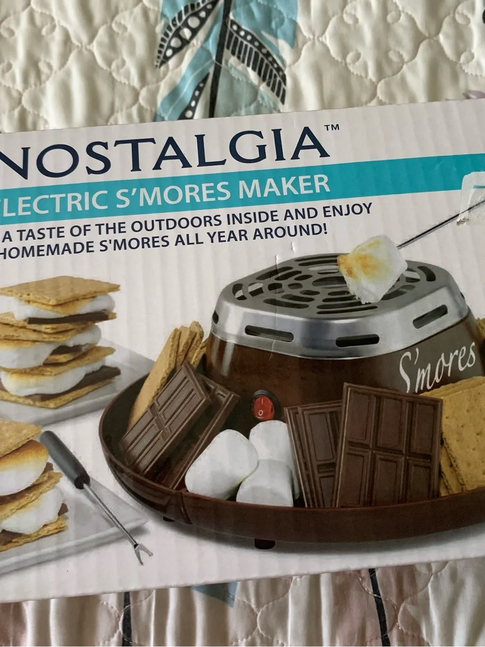 Nostalgia Brown and Silver Electric S'mores Maker